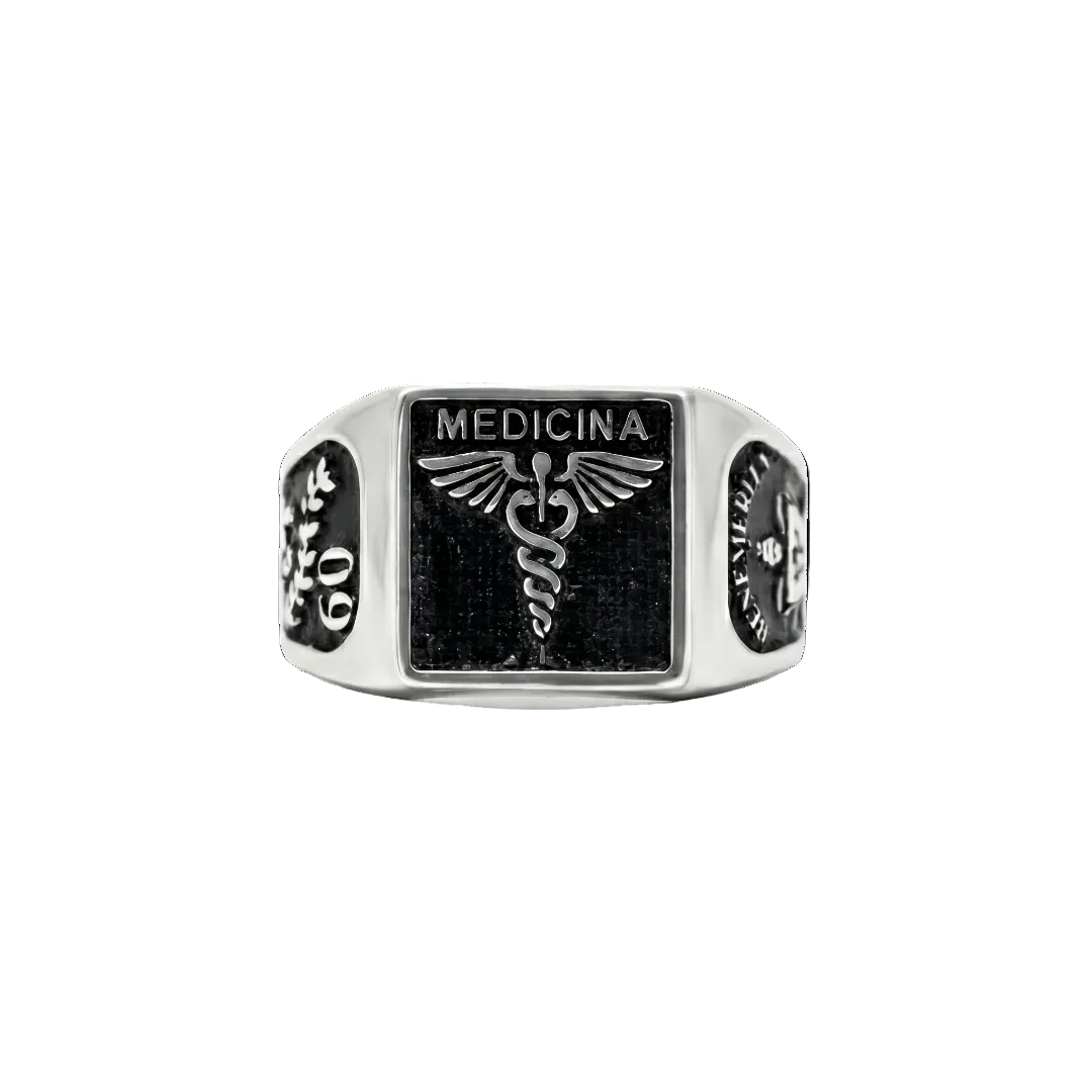 Anillo de Graduación Cuadrado Clásico
