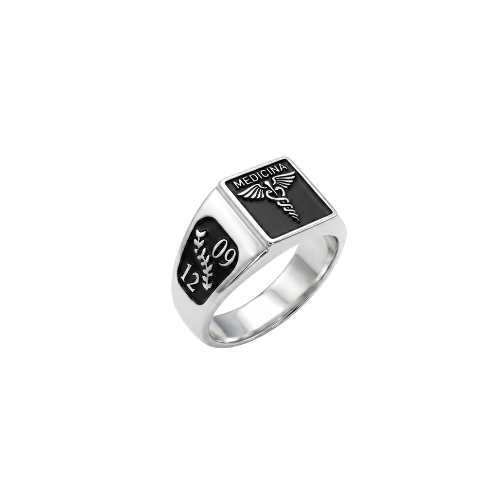 Anillo de Graduación Cuadrado Clásico