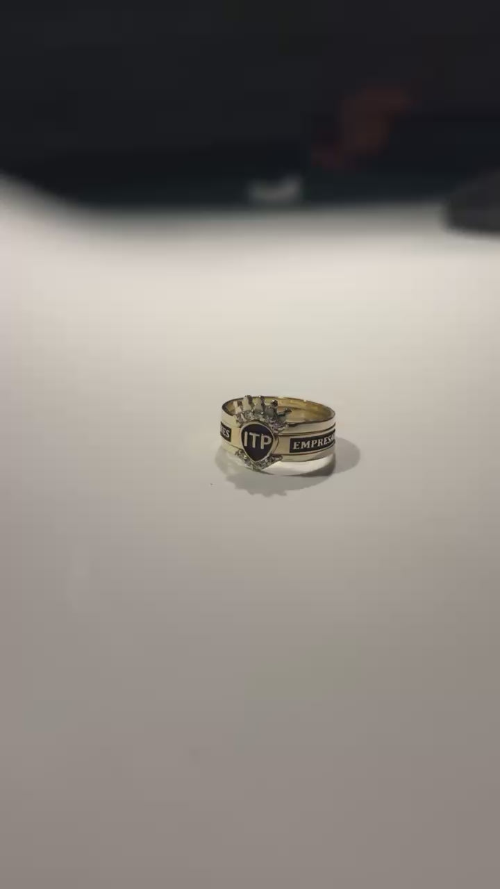 Alianza Corona-Anillo de Graduación